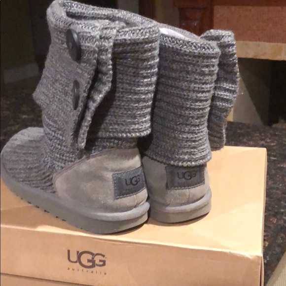 ✨UGG Australia Gray Classic Cardy II Knit Boots with box✨ - Picture 4 of 8